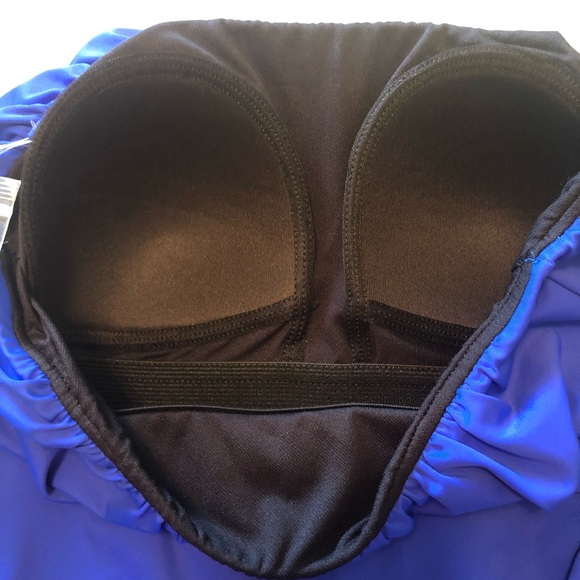 AQUA GREEN, ECO SWIM WOMEN’S SWIM TOP NWT WITH STRAPS SIZE 8 IN BLUE COLOR - Picture 9 of 9